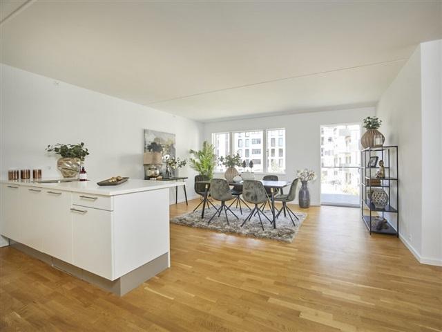 112 m2 lejlighed med altan/terrasse, København SV, København