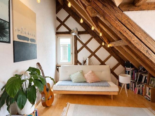 11/2 ROOM ATTIC APARTMENT IN SCHMERIKON SG, FURNISHED, TEMPORARY