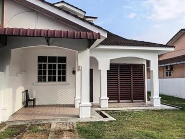 112 tingkat semi d di Sri manjung