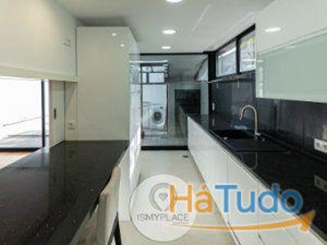 1134 | Moradia V4+1, Ramalde, Porto | 26083809507