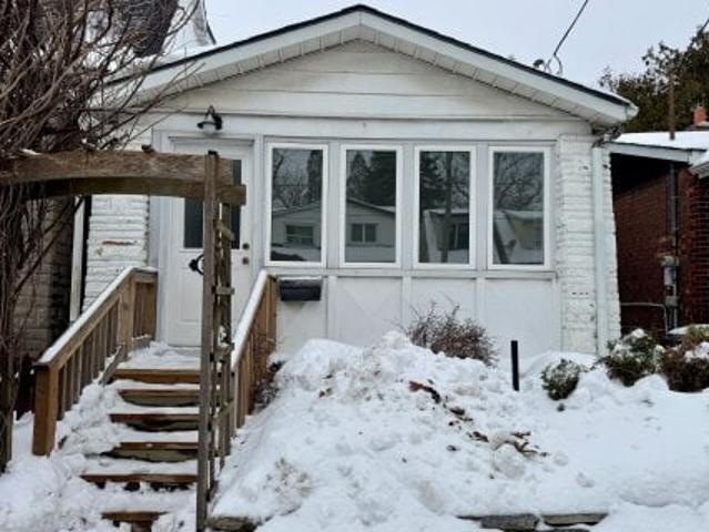1138 Woodbine Avenue