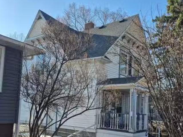 11301 87 Street, Edmonton, AB, T5B 3L8 house for sale Listi.