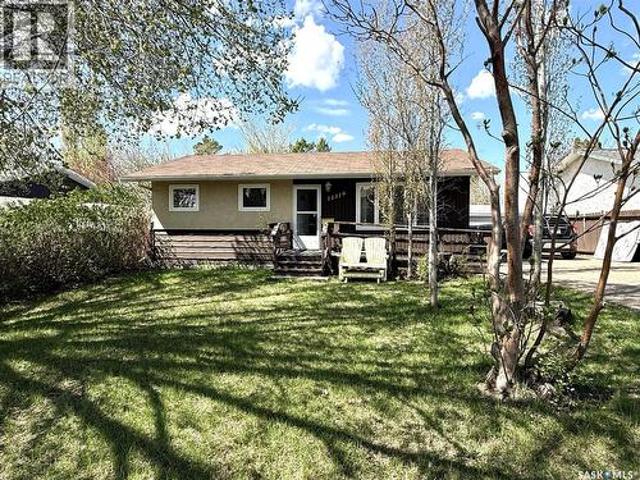 11319 Clark Drive, North Battleford, SK, S9A 3P5 house for sale | Listing ID SK036929 | Royal LePage
