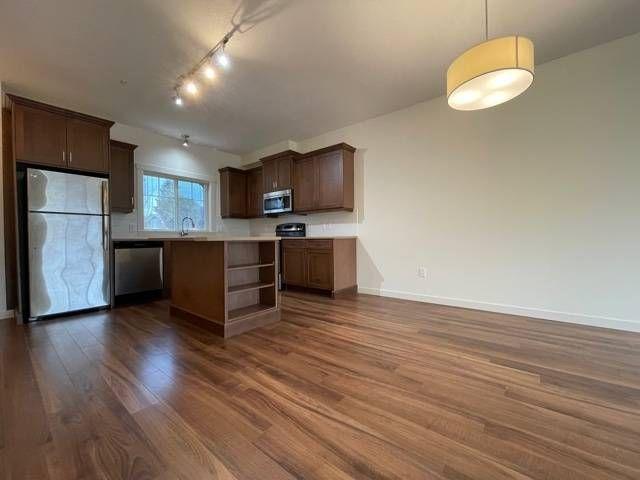 113 1720 Dufferin Crescent