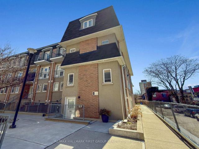 113 40 Merchant Lane, Toronto | 2+1Beds/2Bath, Townhouse, $3,900/mo | Condos. Ca