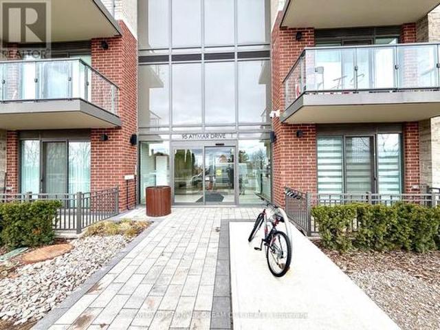 113 95 Attmar Drive, Brampton, ON, L6P 0Y6 condo for sale | Listing ID W13645 | Royal LePage