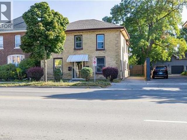 113 Brant Avenue, Brantford, ON, N3T 3H4 investment for sale | Listing ID 40819 | Royal LePage