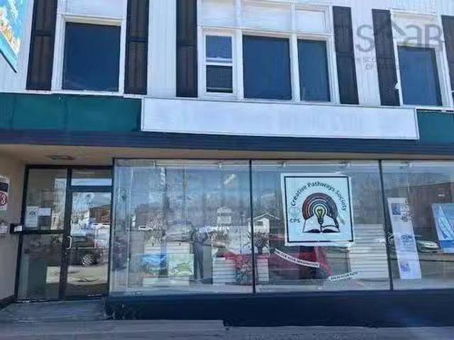 113 East Victoria Street, Amherst, NS, B4H 1X9 commercial fo.