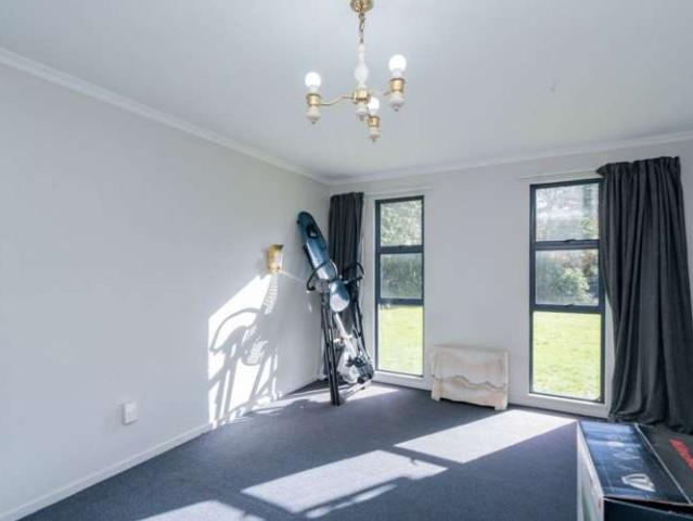 113 Marama Avenue North, Otatara, Invercargill City