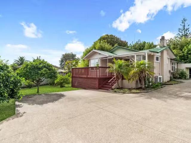 113 Metcalfe Road, Ranui, Waitakere City For Sale