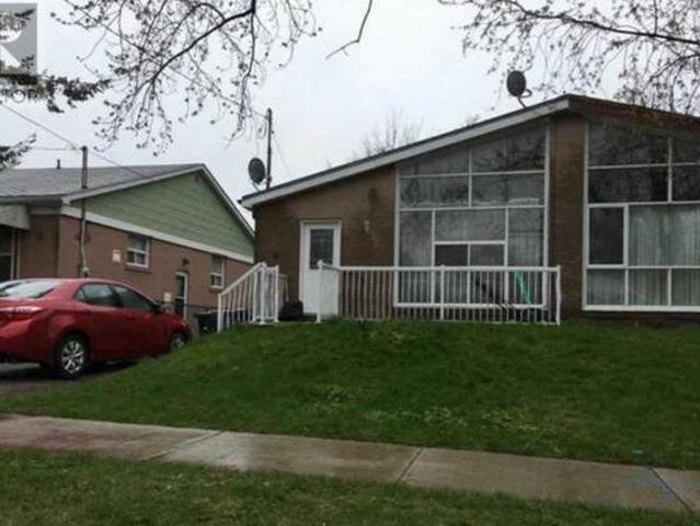 113 NEWLANDS AVE Toronto Ontario