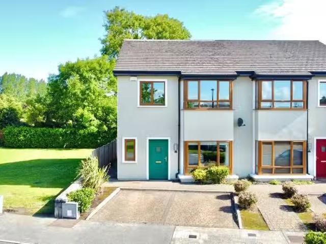 113 The Orchard, Athlone, Athlone, Co. Westmeath, N37CY23 is f.