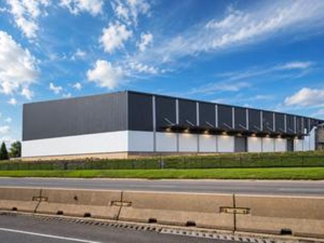 11443sqm warehouse available from ju.