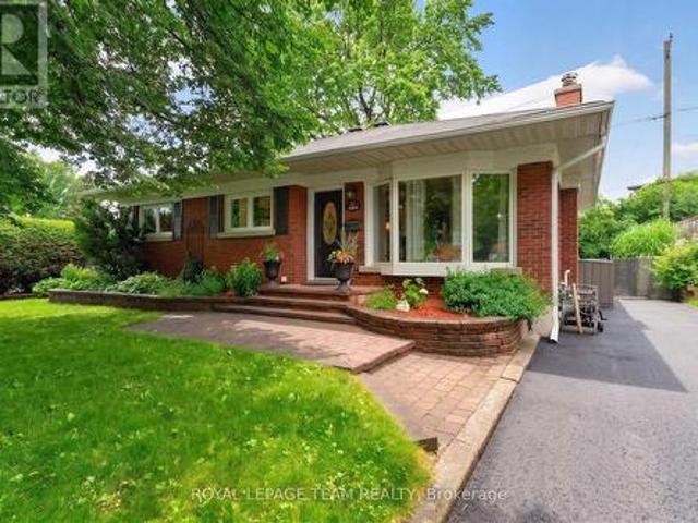 1144 Cline Crescent, Ottawa, ON, K2C 2P2 house for sale | Listing ID X13615 | Royal LePage