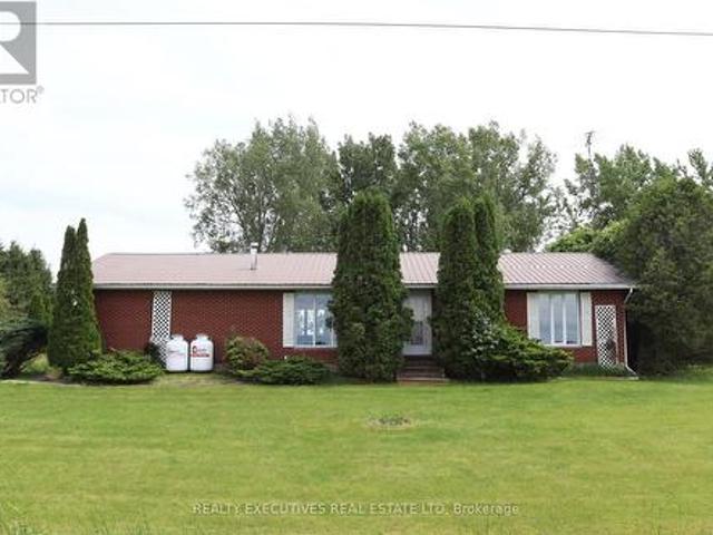 11478 Van Camp Road, North Dundas, ON, K0C 2K0 house for sale | Listing ID X13503 | Royal LePage