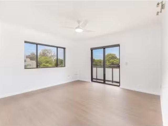 11/410 422 Rocky Point Road, SANS SOUCI Apartment for rent Li.