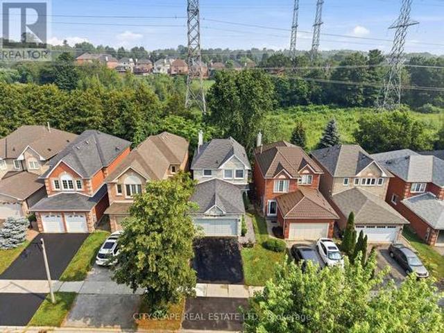 1143 Windgrove Square, Pickering, ON, L1X 2S5 house for sale | Listing ID E13592 | Royal LePage