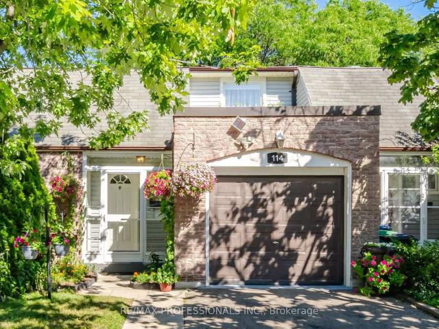 114 2 Bromsgrove Road, Mississauga | 3Beds/3Bath, Townhouse, $684,000 | Condos. Ca