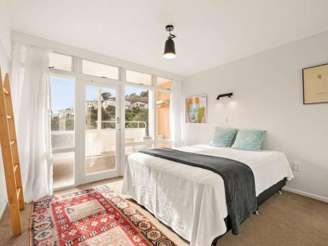 11/4 Claremont Grove, Mount Victoria, Wellington City