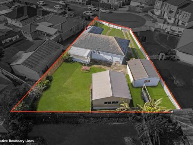 114 Alfriston Road, Manurewa, Manukau City