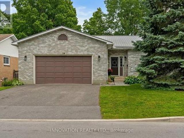 114 Bell Street, Carleton Place, ON, K7C 1V4 house for sale | Listing ID X13534 | Royal LePage