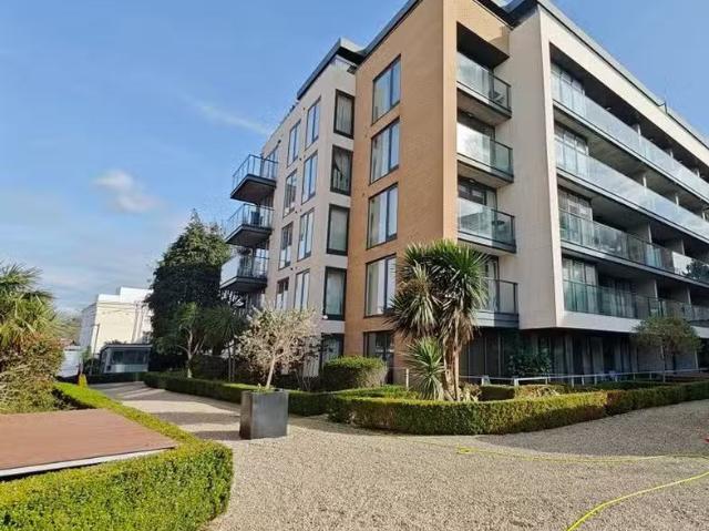 114, Bloomfield Park, Bloomfield Avenue, Donnybrook, Dublin 4.
