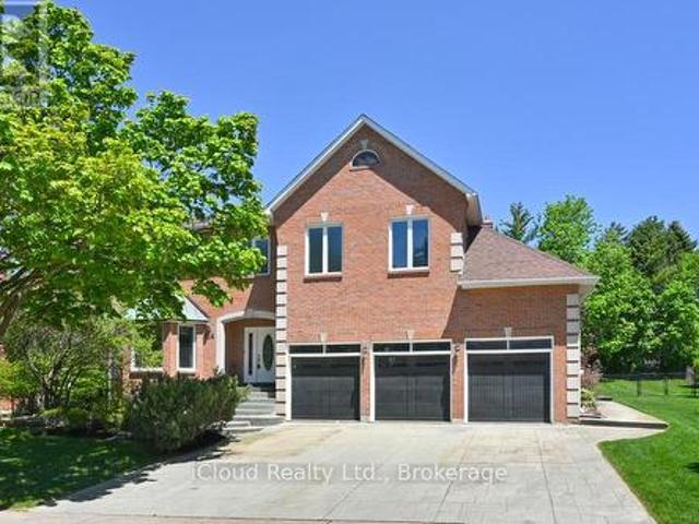 114 Kenpark Avenue, Brampton, ON, L6Z 3J8 house for sale | Listing ID W13170 | Royal LePage