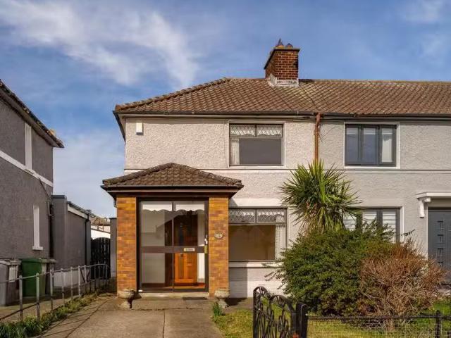 114 Kilworth Road, Drimnagh, Dublin 12, D12XN72 is for sale