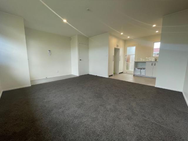 1/14 Innisfree Drive