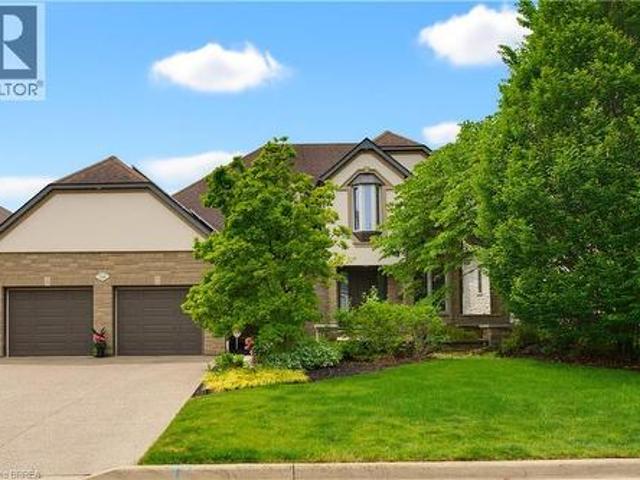 114 Jerome Park Drive, Dundas, ON, L9H 6H3 house for sale | Listing ID 40826 | Royal LePage