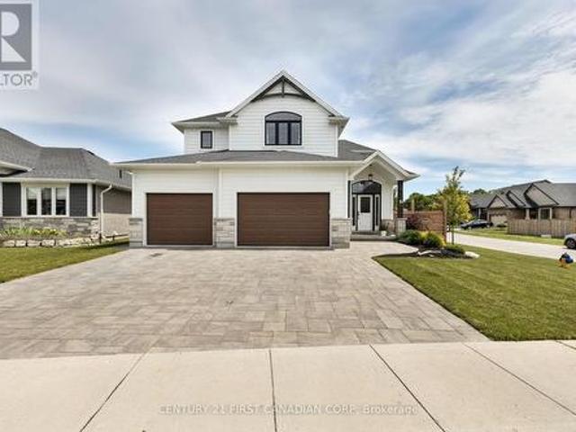 114 Old Field Lane, Central Elgin, ON, N5L 0A9 house for sale | Listing ID X12115 | Royal LePage