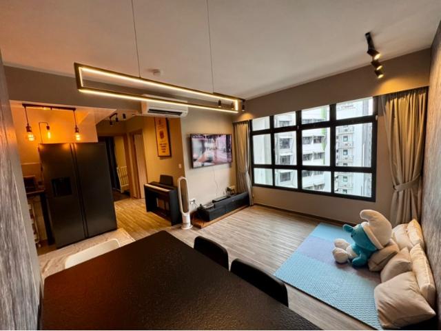114A Alkaff Crescent HDB Apartment For Sale, $828,000, 2 Bed 2 Bath 742 sqft $1,116.00 psf