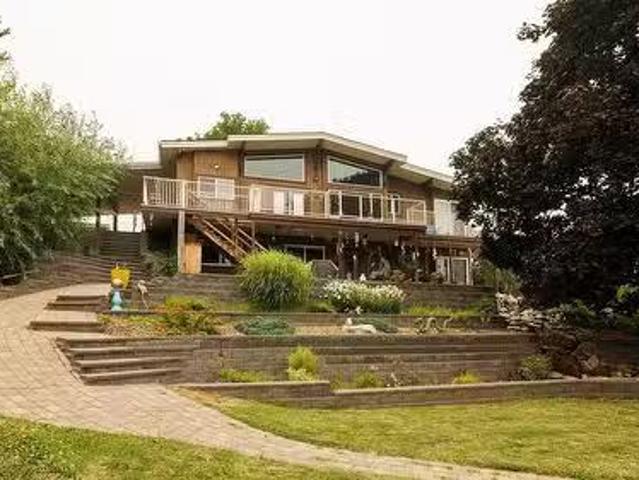 11591 Artela Drive, Lake Country, BC, V4V 1H9 house for sale.