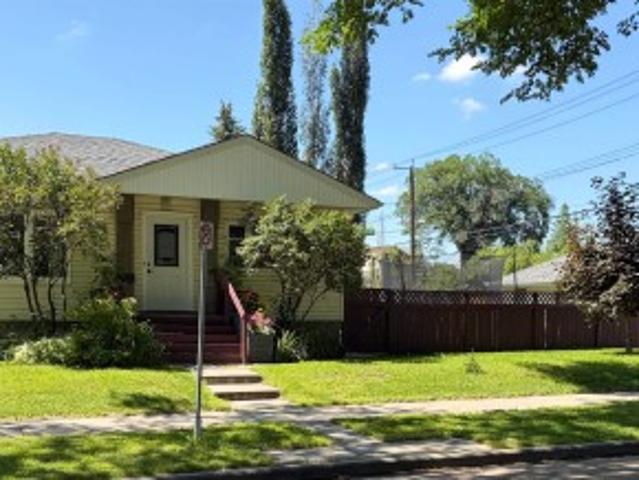11504 Street Nw, Edmonton, AB, T5M 1N6 house for sale | Listing ID E4498 | Royal LePage