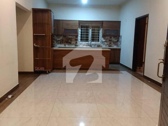 1150 Sq Ft Full Floor Beautiful, Specious & Luxury Apartment Available For Sale In DHA Phase 6 Bukhari Commercial