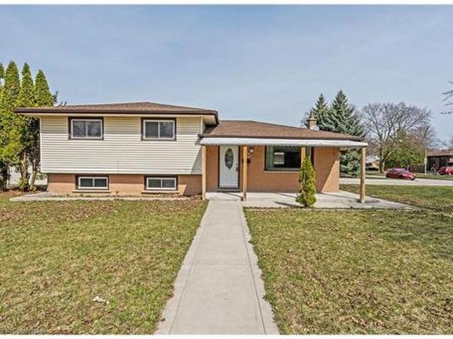 1151 Lancaster Street, London, ON, N5V 2L4 house for sale | Listing ID 40719 | Royal LePage