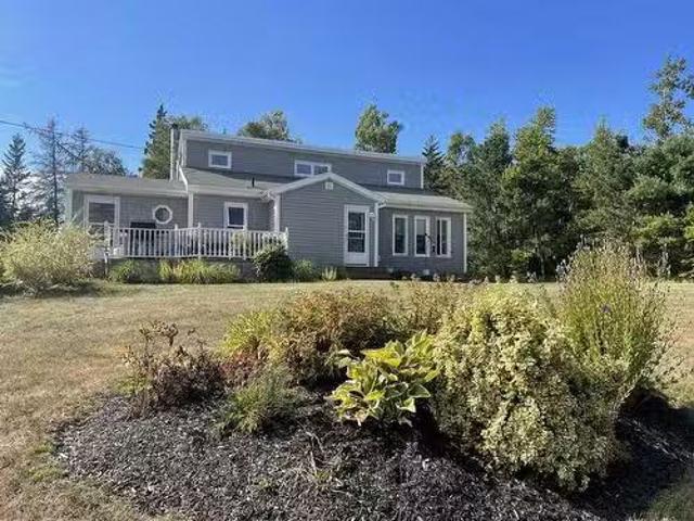 1153 Roseberry Road, Belfast, PE, C0A 1A0 house for sale Li.