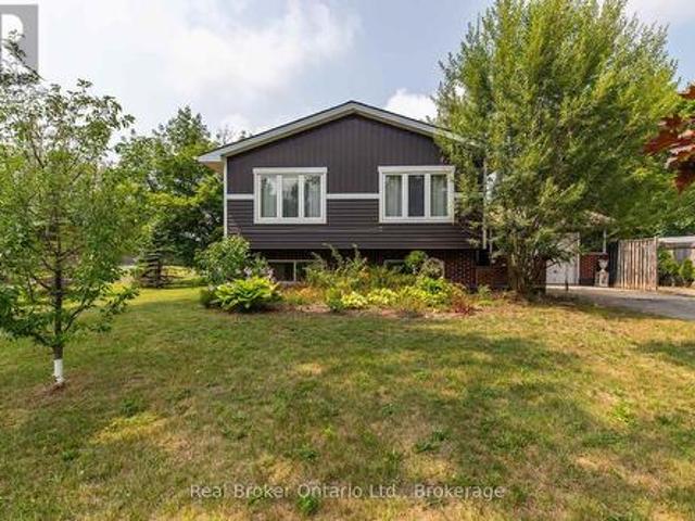 115 Carlisle Street, Saugeen Shores, ON, N0H 2L0 house for sale | Listing ID X13678 | Royal LePage