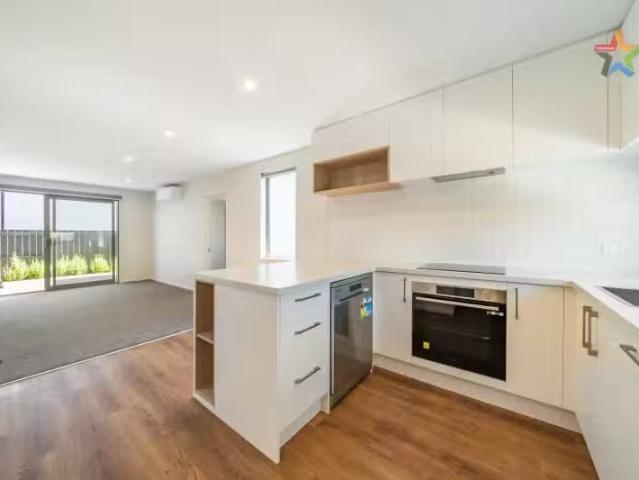 1/15 Awamutu Grove, Waiwhetu, Lower Hutt City