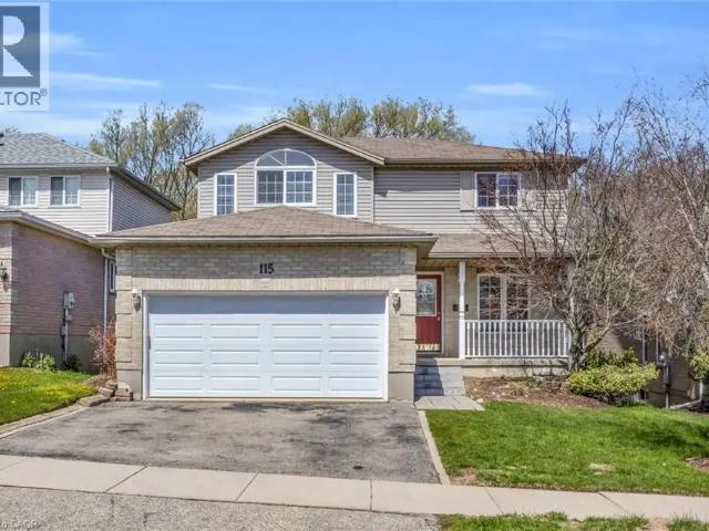 115 DAIMLER Drive