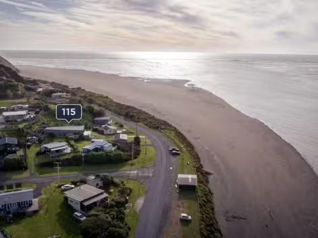 115 Riria Kereopa Memorial Drive, Raglan, Waikato