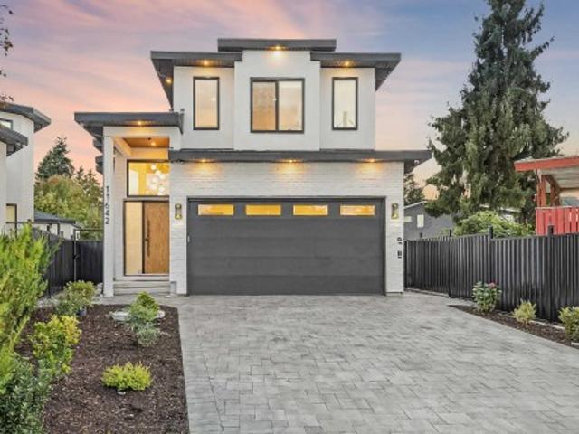 1164 A Avenue, Delta, BC, V4C 3S3 house for sale | Listing ID R3142 | Royal LePage