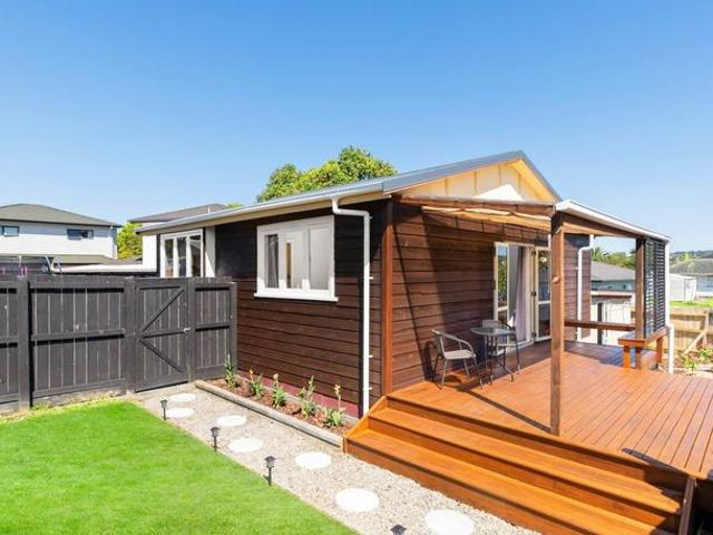 1/164 Rathgar Road, Henderson, Waitakere City