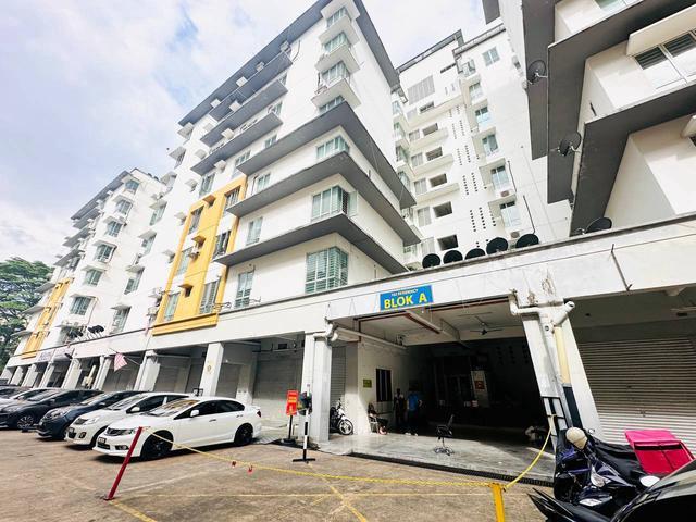 1165sqft TERMURAH 3R2B Block A 162 Residency Apartment Selayang KL