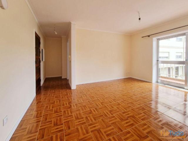 1168 | T1 Leça da Palmeira | 26083809526