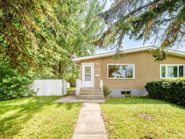 11607 Avenue Nw, Edmonton, AB, T5E 1Z6 house for sale | Listing ID E4499 | Royal LePage