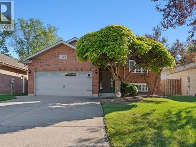 1162 Banwell Road, Windsor, ON, N8P 1J2 house for sale | Listing ID 26014 | Royal LePage