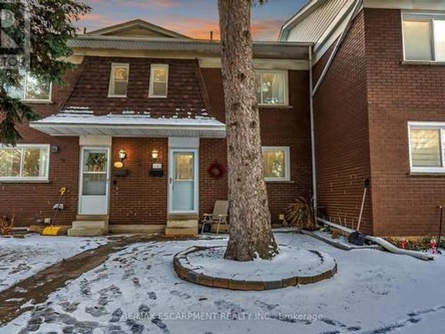 1163 Nottingham Avenue, Burlington, ON, L7P 2R5 townhouse for sale | Listing ID W11971 | Royal LePage