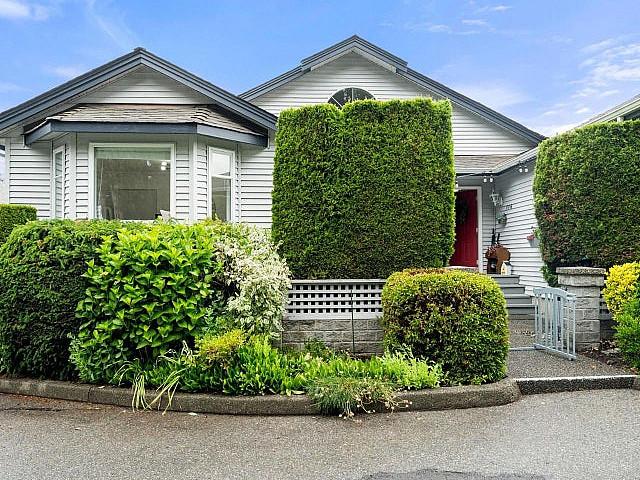 116 1744 128 Street Surrey, British Columbia