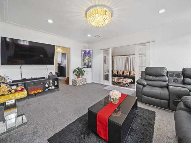 116 Gloucester Road, Manurewa, Manukau City
